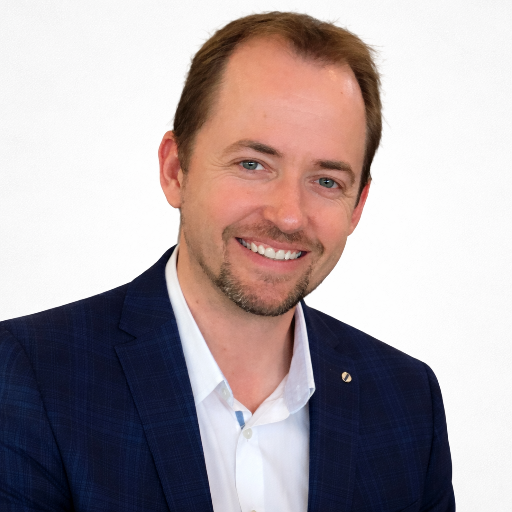 Rob Foster Photo.png